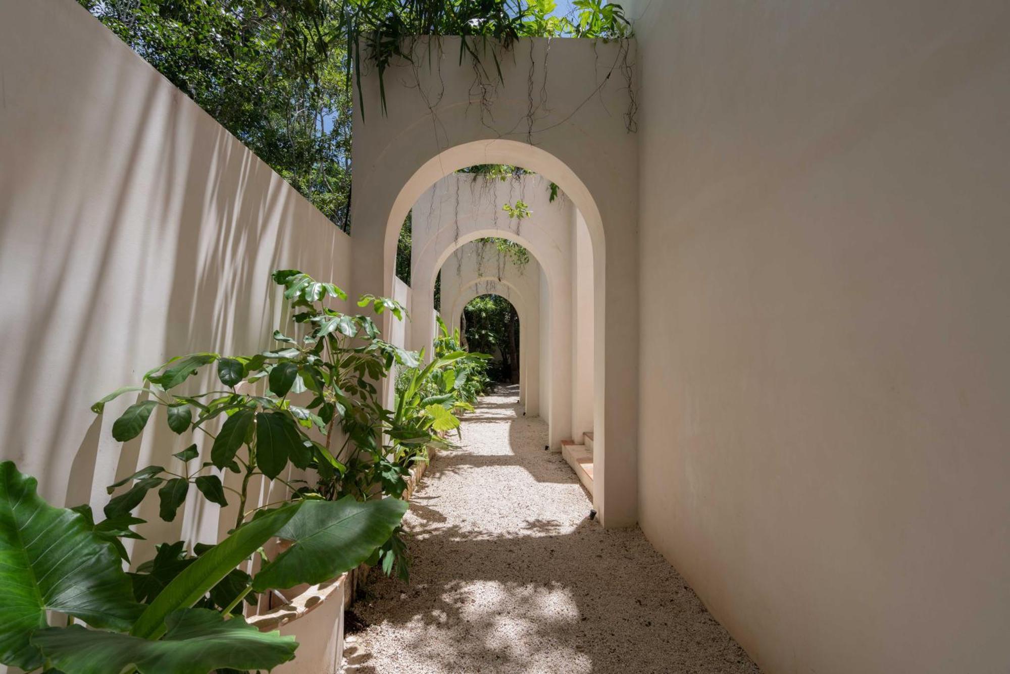 Anat Tantric Boutique Hotel ตูลุม ภายนอก รูปภาพ