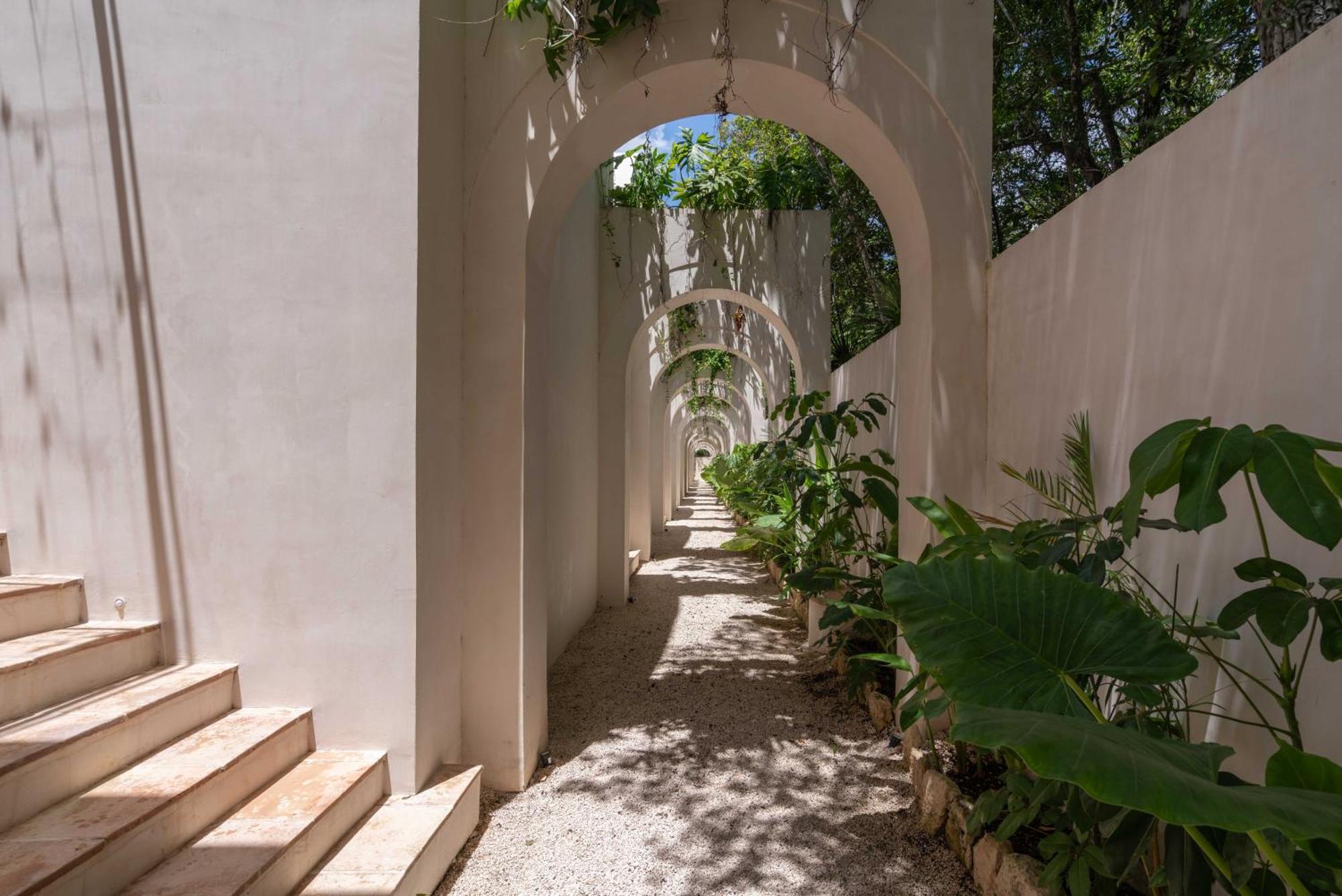 Anat Tantric Boutique Hotel ตูลุม ภายนอก รูปภาพ